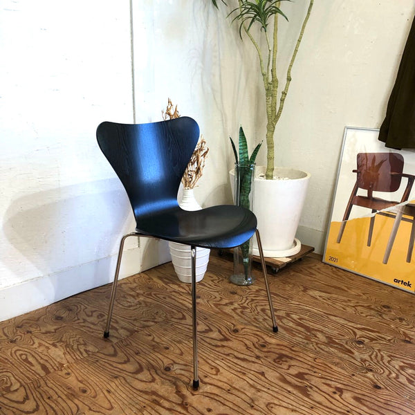 フリッツ・ハンセン / FRITZ HANSEN セブンチェア 【2】 ブラック アルネ・ヤコブセン 中古