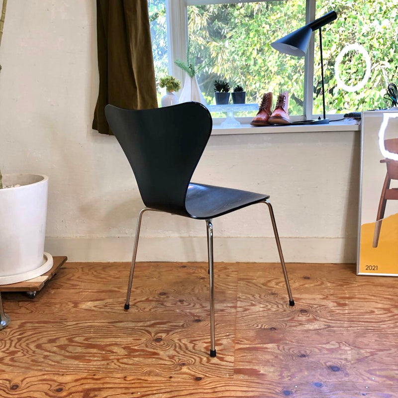 フリッツ・ハンセン / FRITZ HANSEN セブンチェア 【1】 ブラック アルネ・ヤコブセン 中古