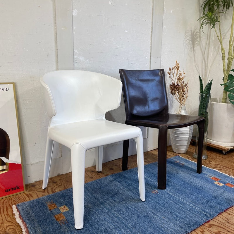 カッシーナ / Cassina 367 HOLA オラ アームチェア 革張り 白 ハンス・ウェッツスタイン 中古