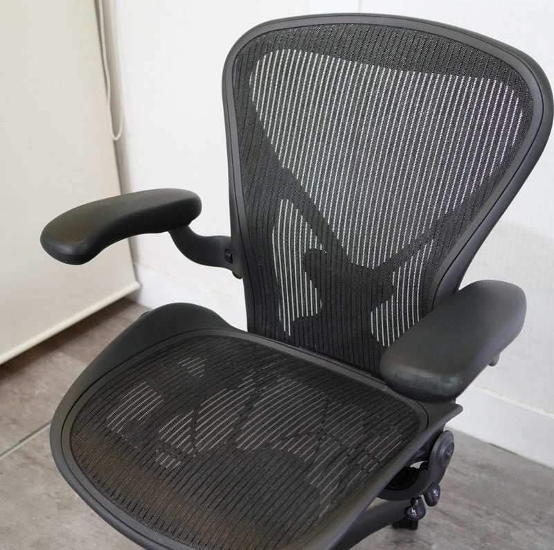 ハーマンミラー / HermanMiller アーロンチェア / Aeron Chairs クラシック  Bサイズ