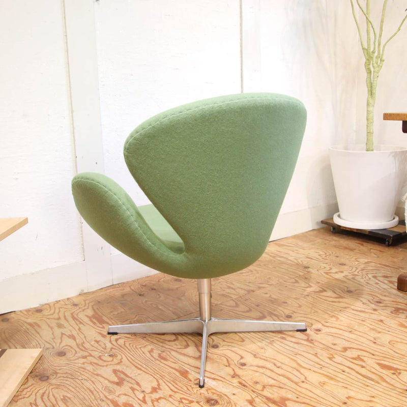 フリッツハンセン / FRITZ HANSEN スワンチェア / SWAN クヴァドラ 緑 グリーン アルネ・ヤコブセン 北欧デンマーク 中古<i>動画</i>